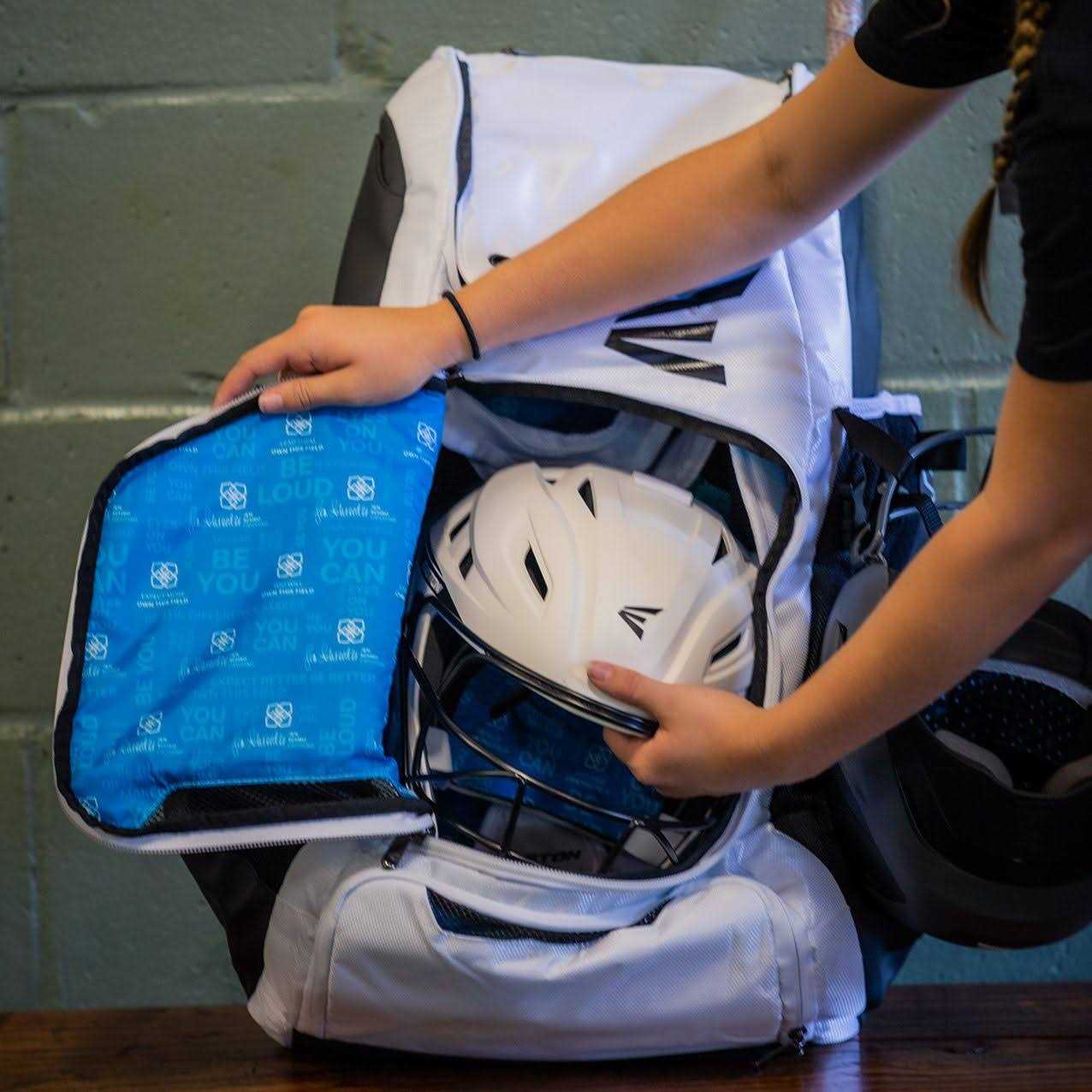 Easton Jen Schro Catcher's Backpack - Image 3