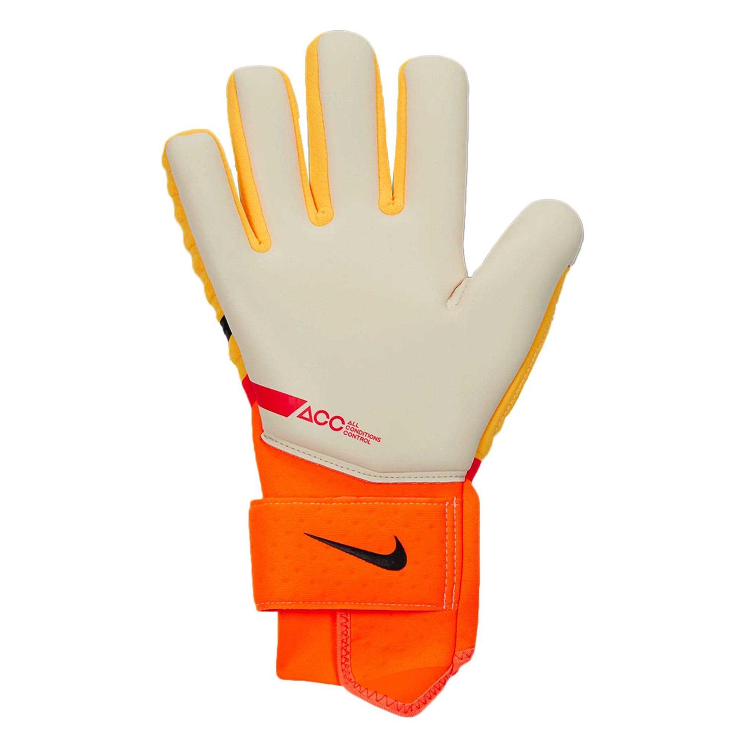 Nike Phantom Elite Goalkeeper Gloves - Image 2