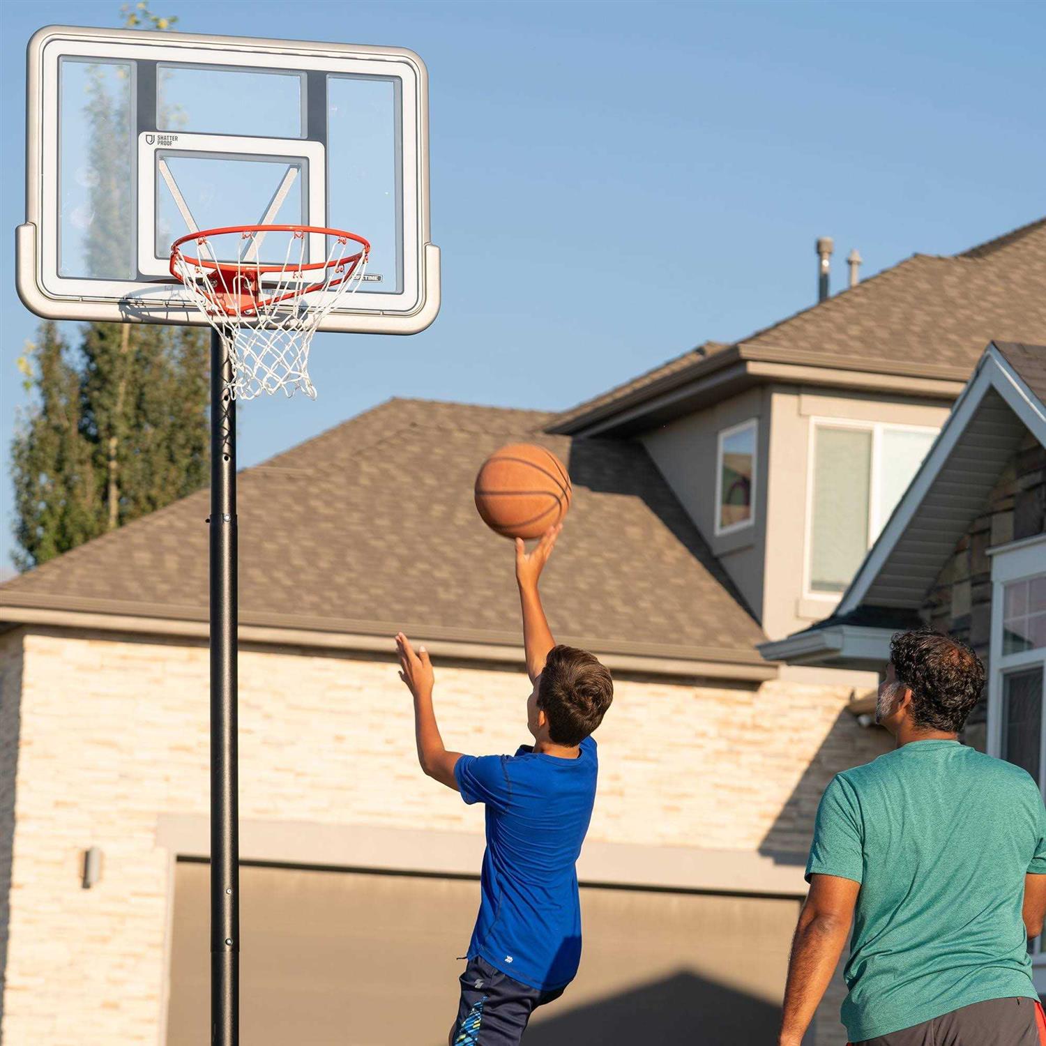 Lifetime Adjustable Portable Basketball Hoop - Image 4