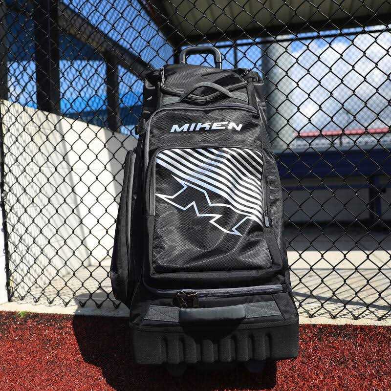 Miken Deluxe Slowpitch Wheeled Bag - Image 4