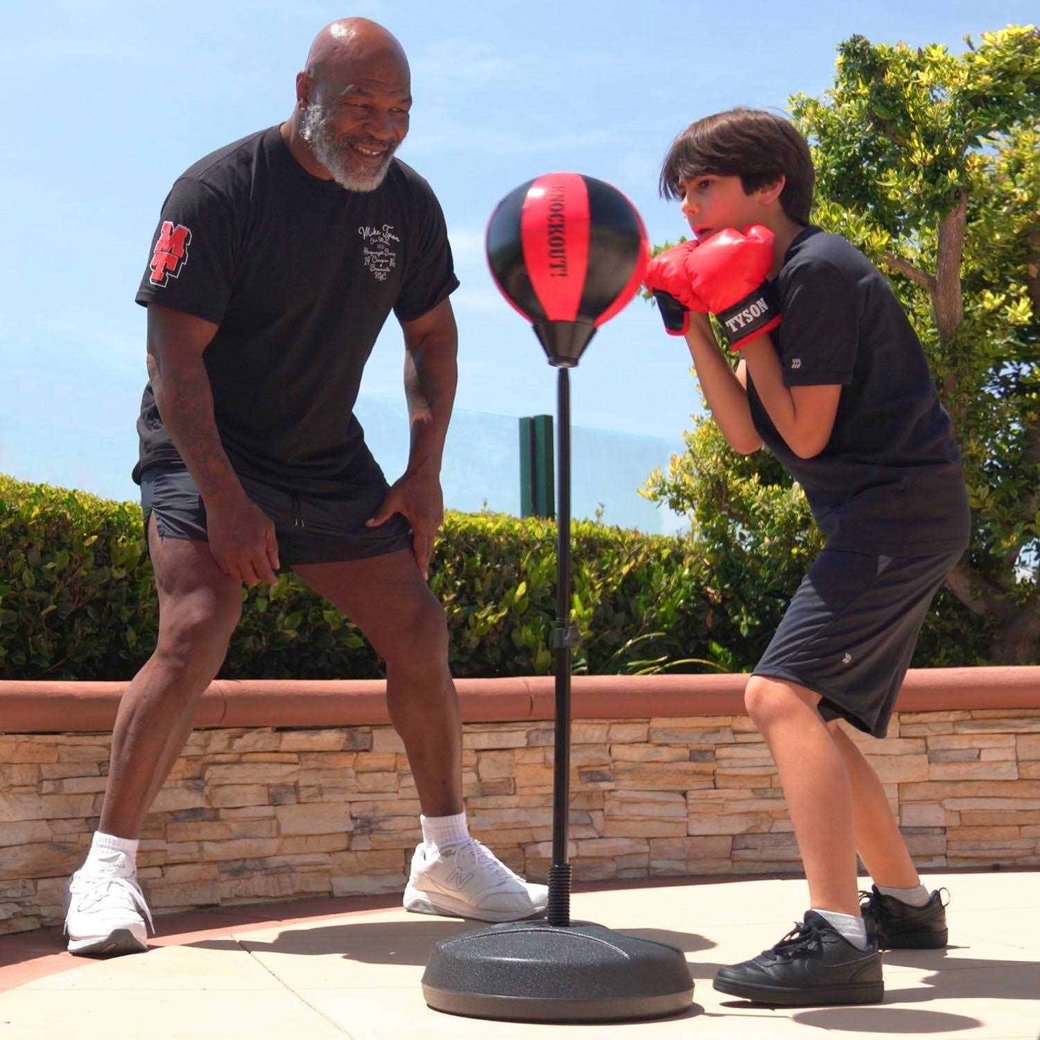 Mike Tyson Kids Boxing Set - Image 2