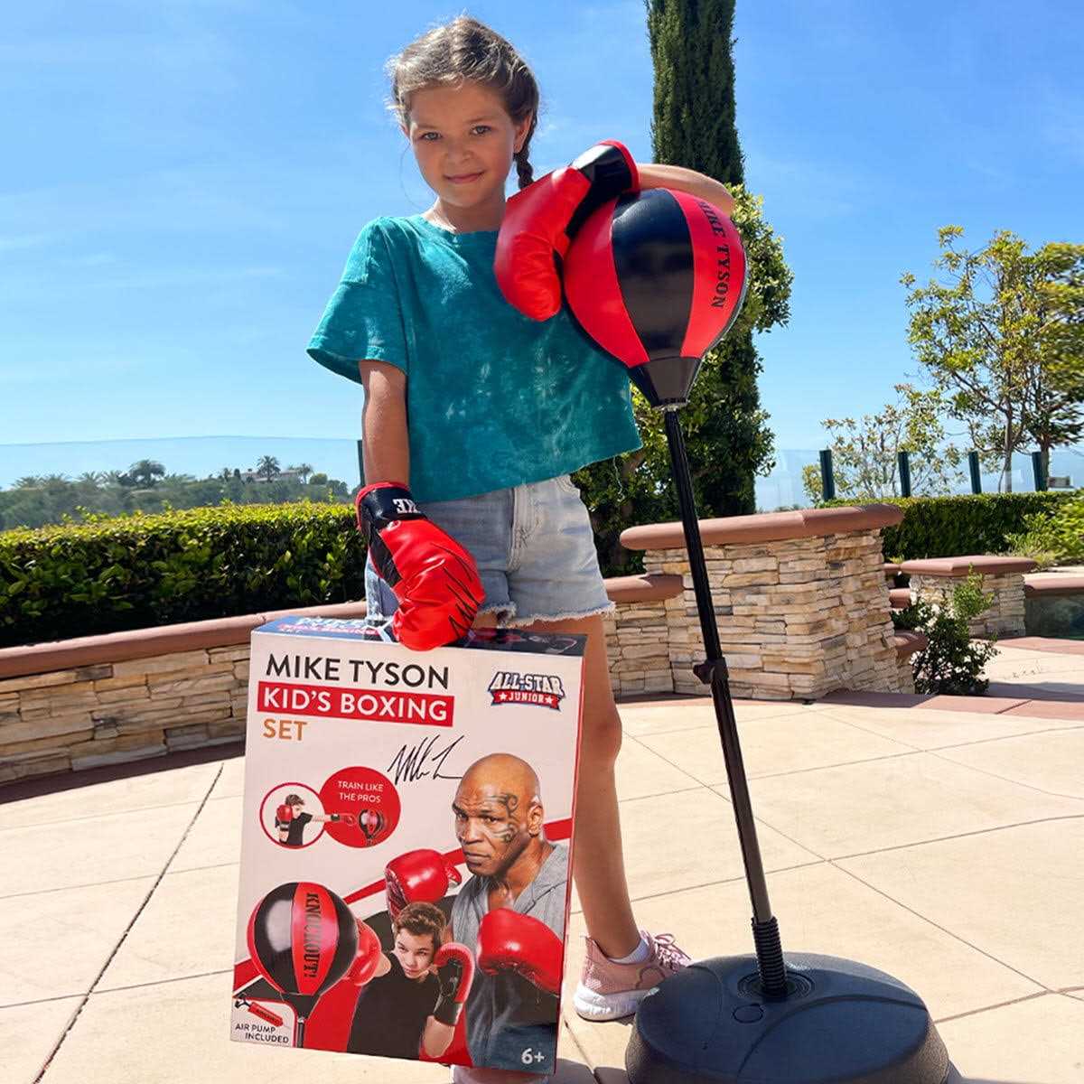 Mike Tyson Kids Boxing Set - Image 4
