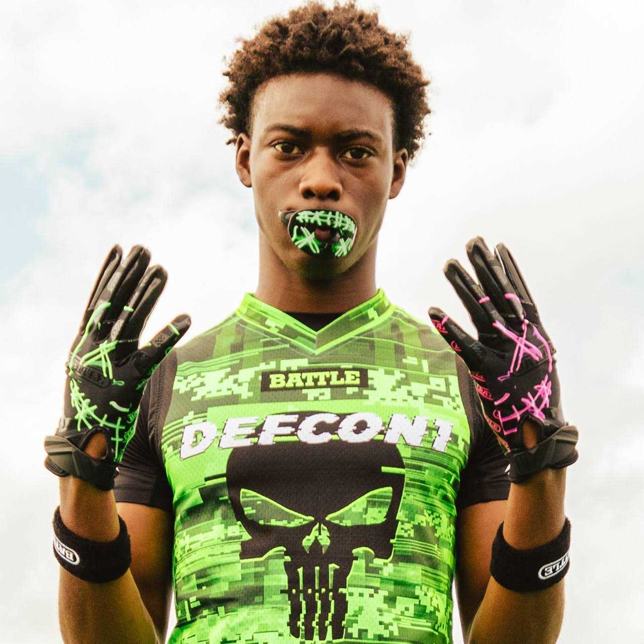 Battle Sports Adult Nightmare 2.0 Football Receiver Gloves - Image 4