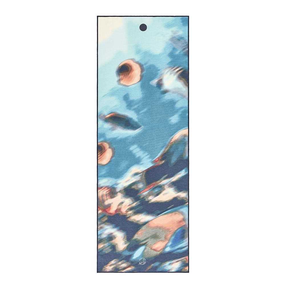 Manduka Yogitoes Yoga Mat Towel - Image 4