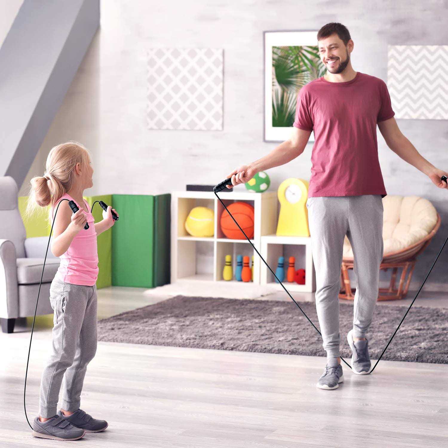 Jump Rope, Tangle-Free Rapid Speed Jumping Rope Cable with Ball Bearings for Women, Men and Kids - Image 3