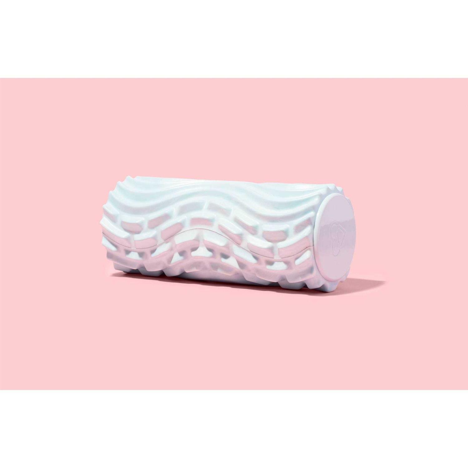 Blogilates Wave 13.5 Foam Roller - Image 3